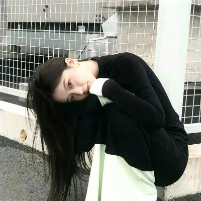 川尻小玉的懒散生活